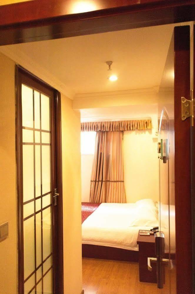 Chongqing Sipulan Express Hotel Exterior photo