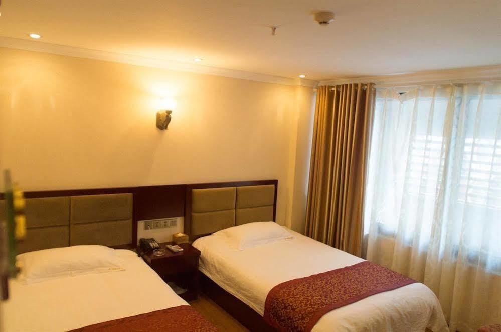 Chongqing Sipulan Express Hotel Exterior photo